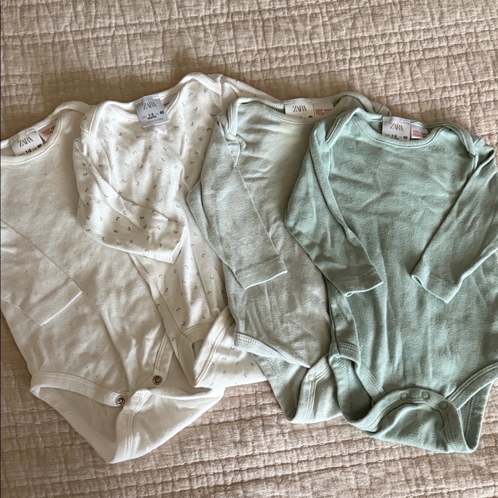 Zara Baby Bodysuit 4 price Set - White & Mint Green
